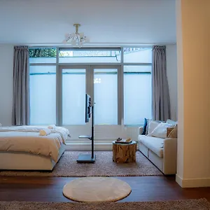  Guest house Skinny Bridge Boutique Netherlands